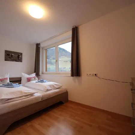 Monika-mellau Self-check-in 24-7 *